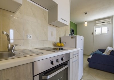 apartman žuti, kuhinja